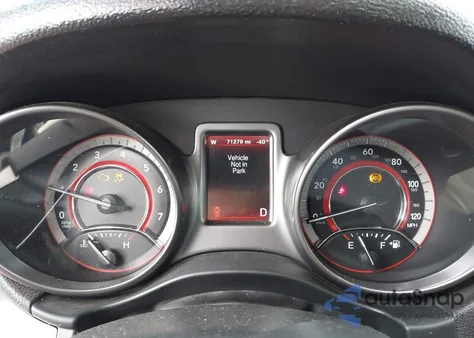 2019 Dodge Journey Crossroad Awd z USA, uszkodzony, nr VIN 3C4PDDGG4KT816373